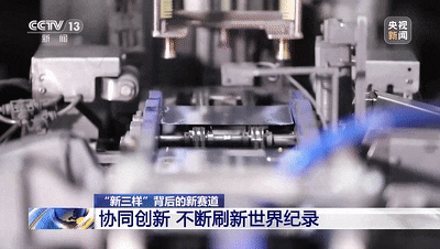 1693377275182350.gif 640.gif