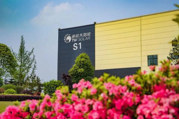 1701843543186480.jpg 640.jpg