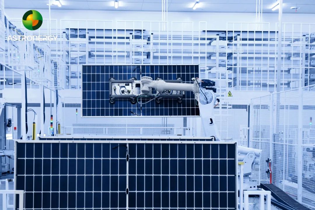 1708500090166833.jpg 640.jpg